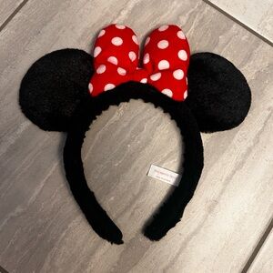Disney Minnie Mouse ears from Tokyo Disney Resort
